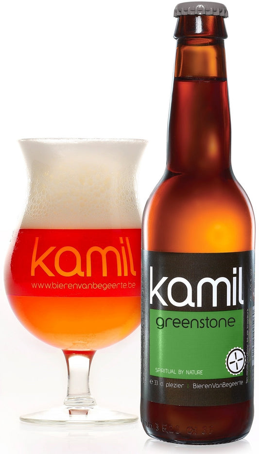 Kamil Greenstone in Café Manger.