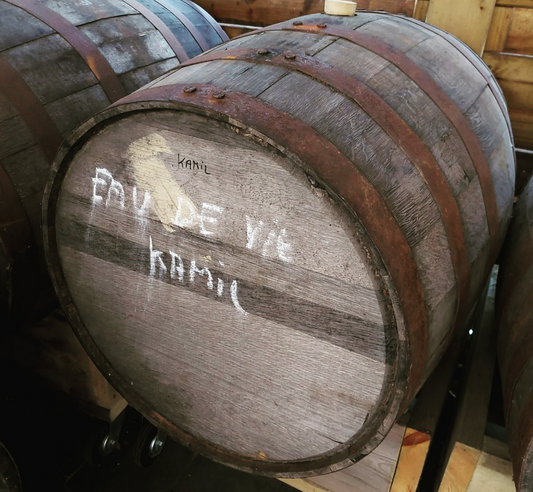 Kamil, eau de vie op eik